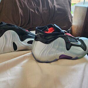 Nike basketball shoes